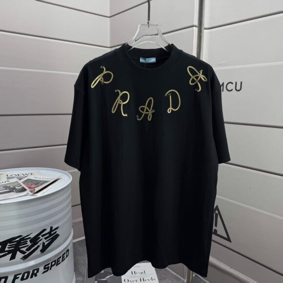 Prada T-shirt - Picture 1 of 9